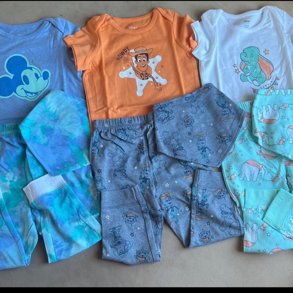 Disney baby clothes bundle - Picture 2 of 2